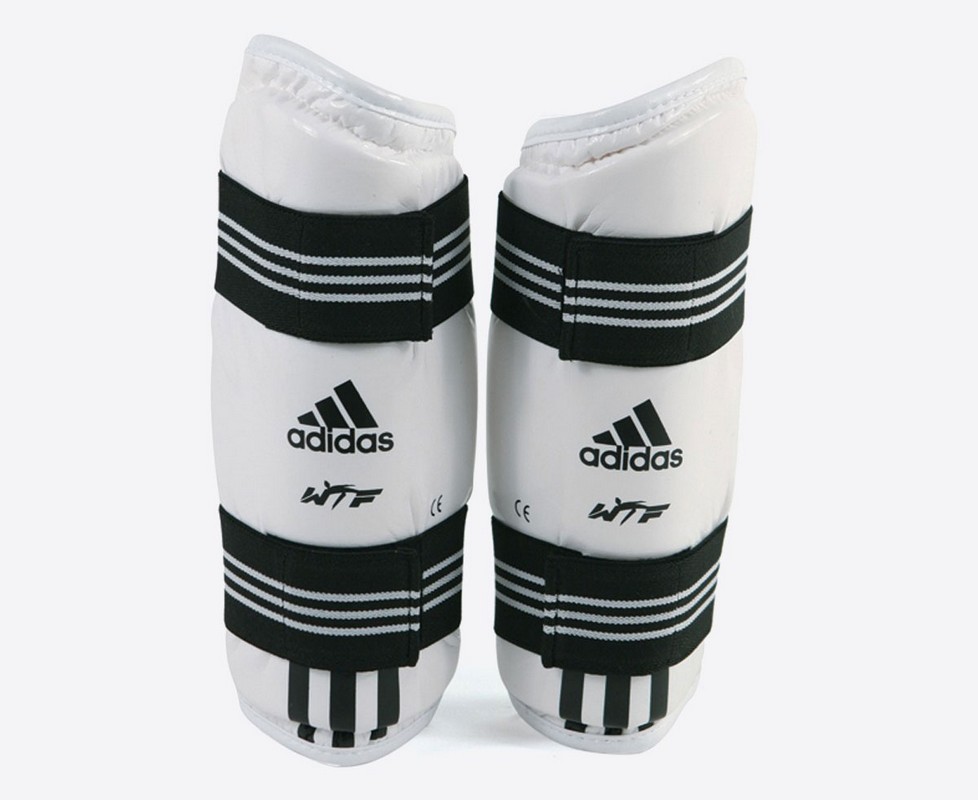 фото Защита предплечья для тхэквондо adidas wtf forearm protector белая aditfp01