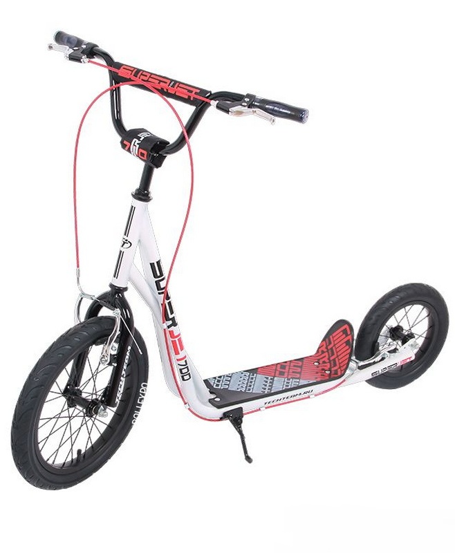 Самокат TechTeam Super Jet 700 белый 
Самокат TechTeam Super Jet 700 белый