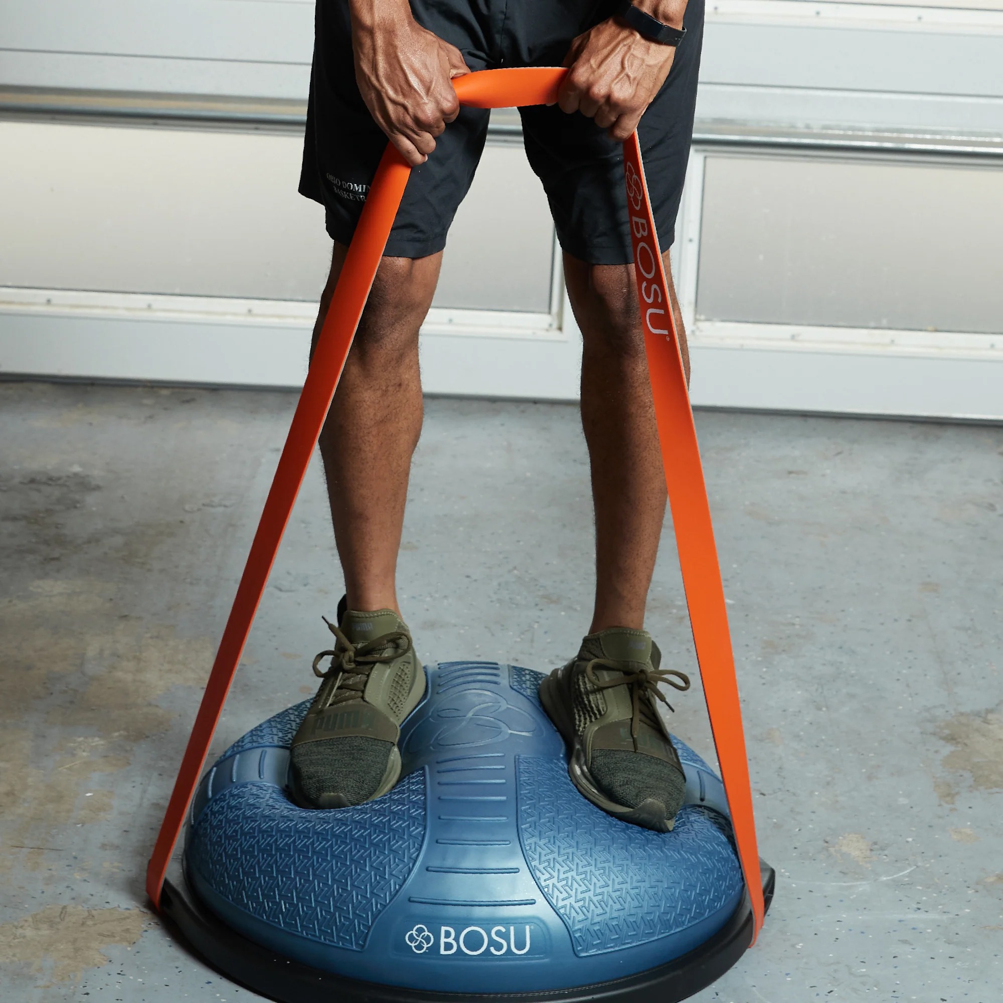 Ленточный амортизатор Bosu Resistance Band 72-6912 оранжевый 2000_2000