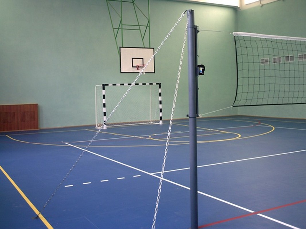 Купить Стойки волейбольные на растяжках Atlet с механическим натяжениям сетки (пара) IMP-A26,