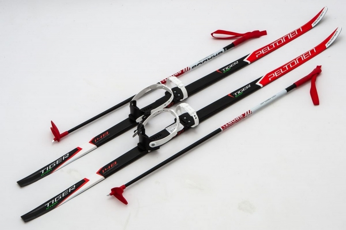 

Лыжи Комплект STC 148 STEP Tiger red/black c универс. креплением quot;Цикл quot; с палками 100 см 36965