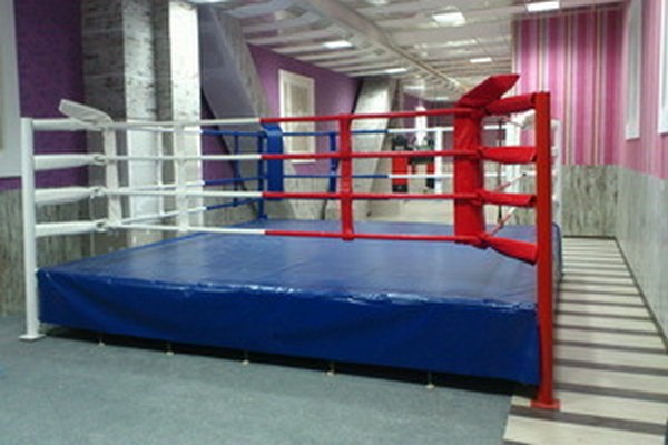 Ринг боксерский на помосте Atlet 7х7 м, высота 0,5 м, боевая зона 6х6 м IMP-A441 600_400