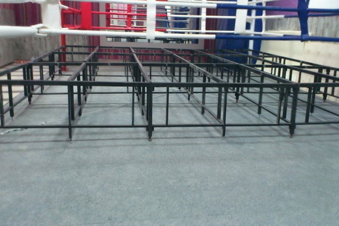 Ринг боксерский на помосте Atlet 5х5 м, высота 1 м, две лестницы, боевая зона 4х4 м IMP-A445 1125_750