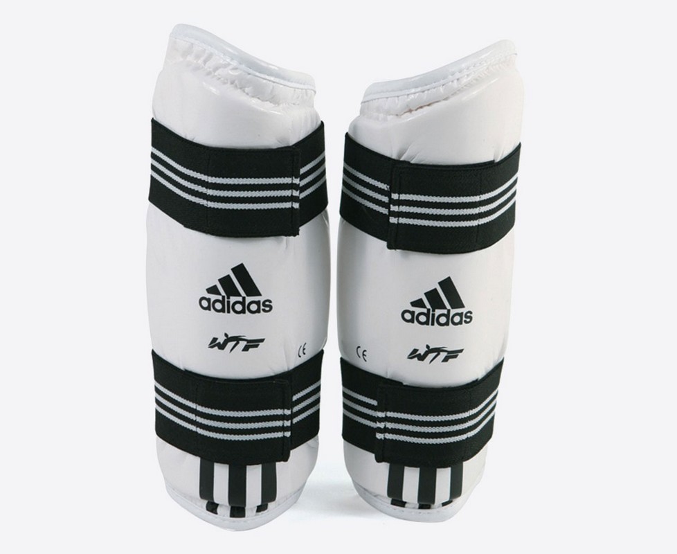 Купить Защита предплечья для тхэквондо Adidas WTF Forearm Protector белая adiTFP01,