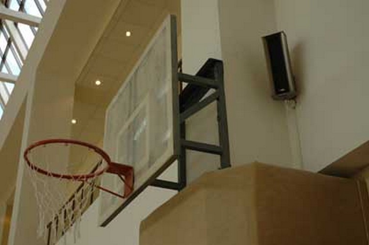 фото Ферма для тренировочного баскетбольного щита atlet вынос 0,5 м imp-b0.5