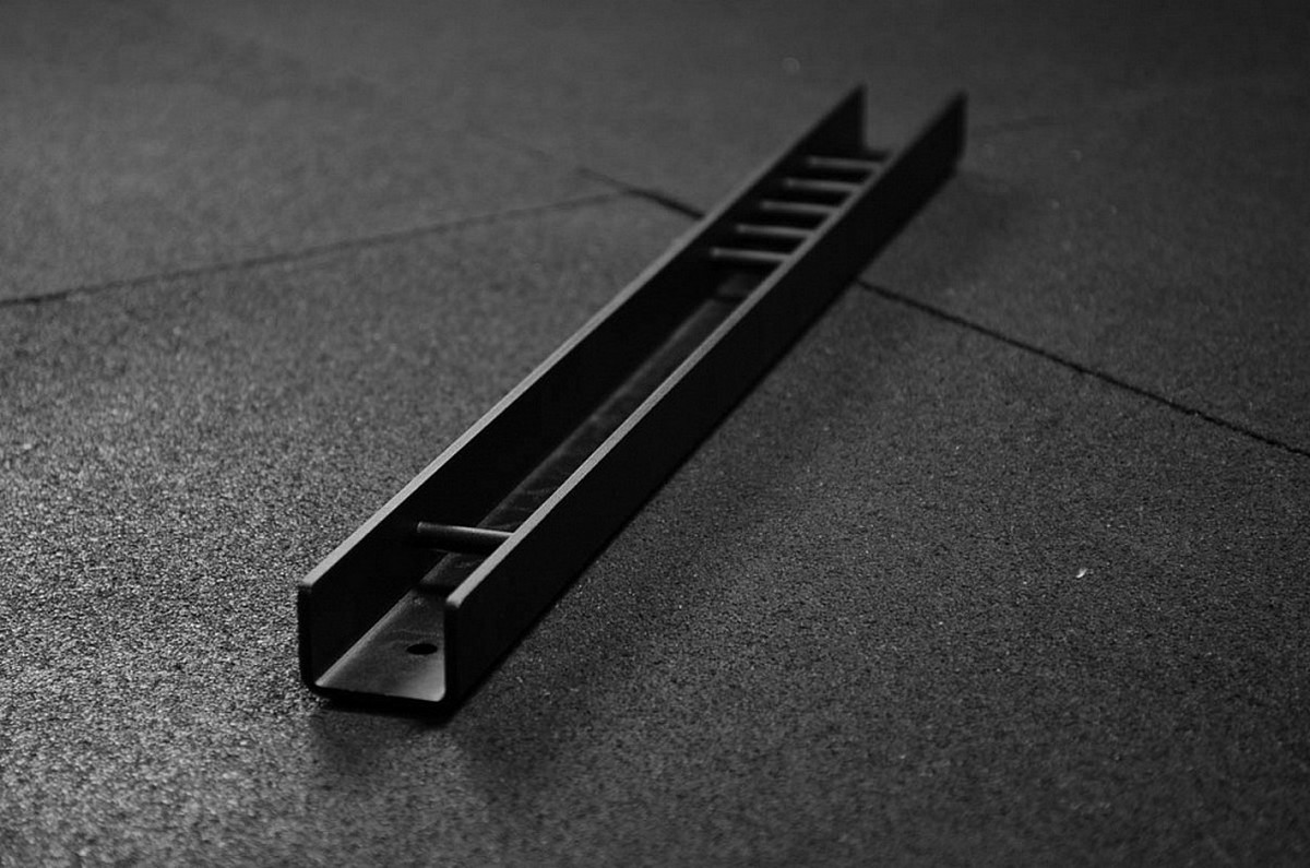 Кронштейн YouSteel для крепления колец к потолку 1200_795