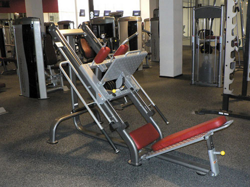 Жим ногами/гак-машина, нагружаемый дисками Impulse IT7006 800_600