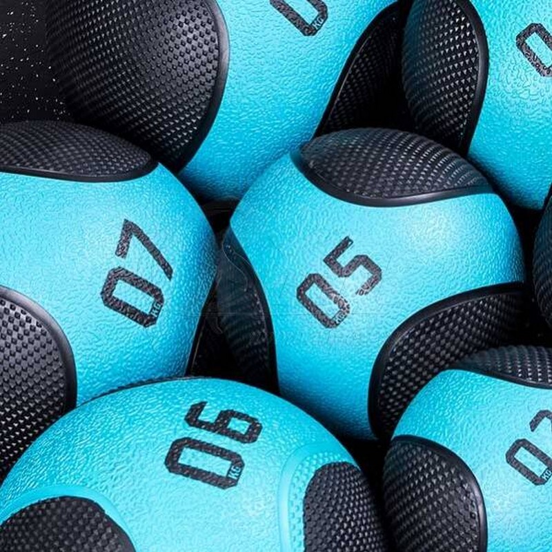 Медбол 3кг Live Pro Solid Medicine Ball LP8112-03 800_800