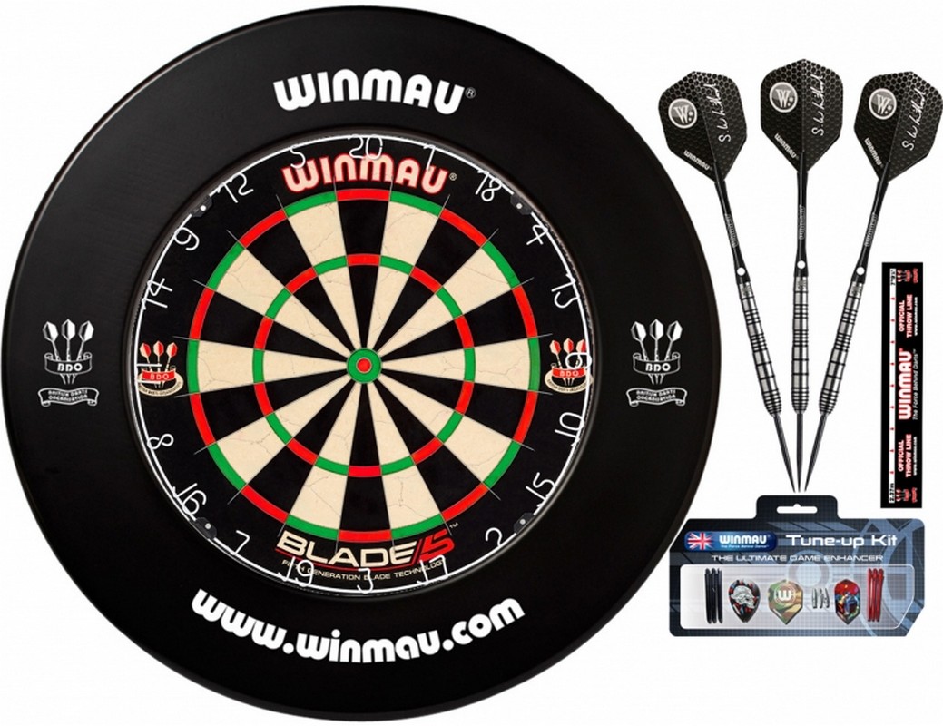 

Комплект для игры в Дартс Winmau Champion Plus (профессиональный уровень)