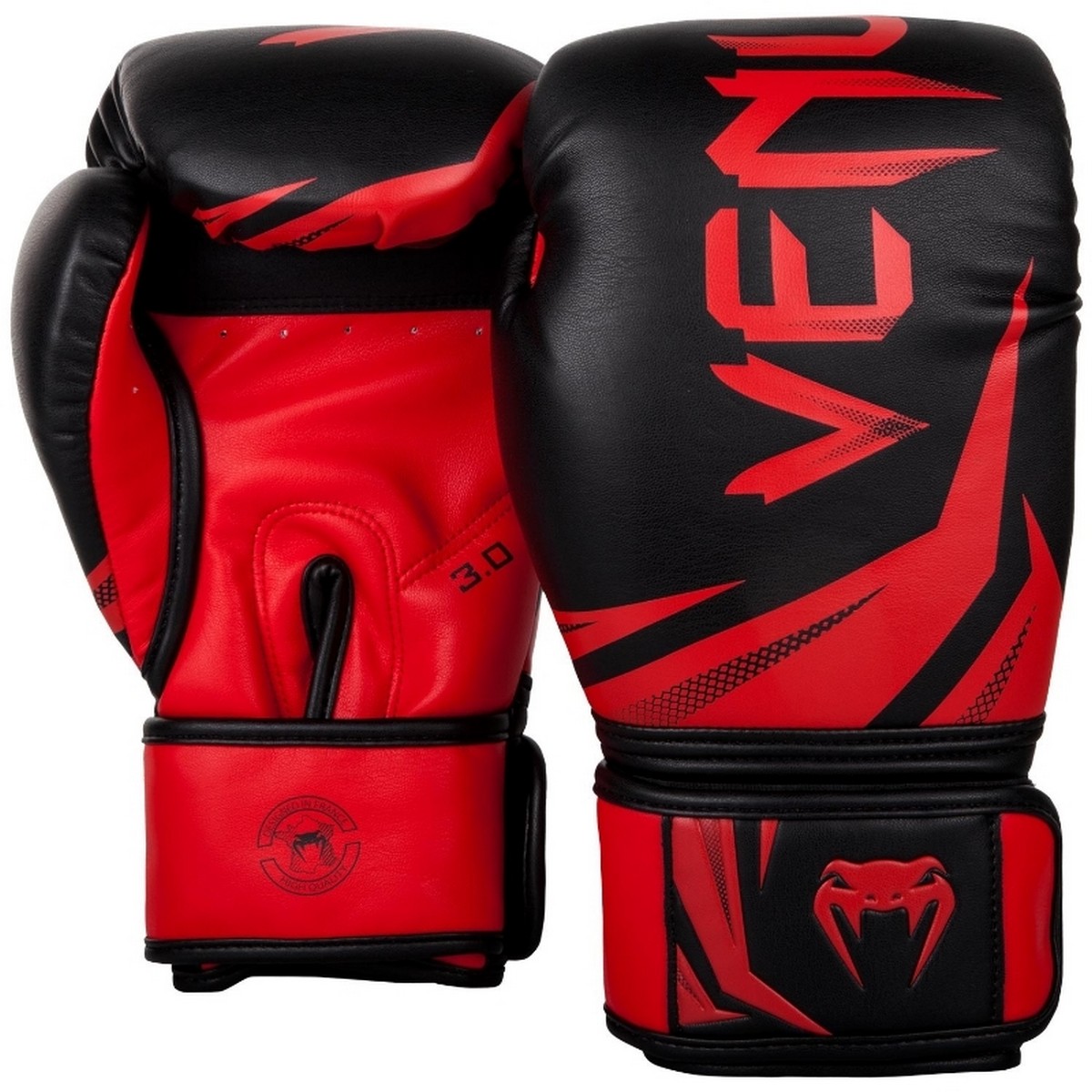 

Перчатки Venum Challenger 3.0 03525-100-16oz черный\красный