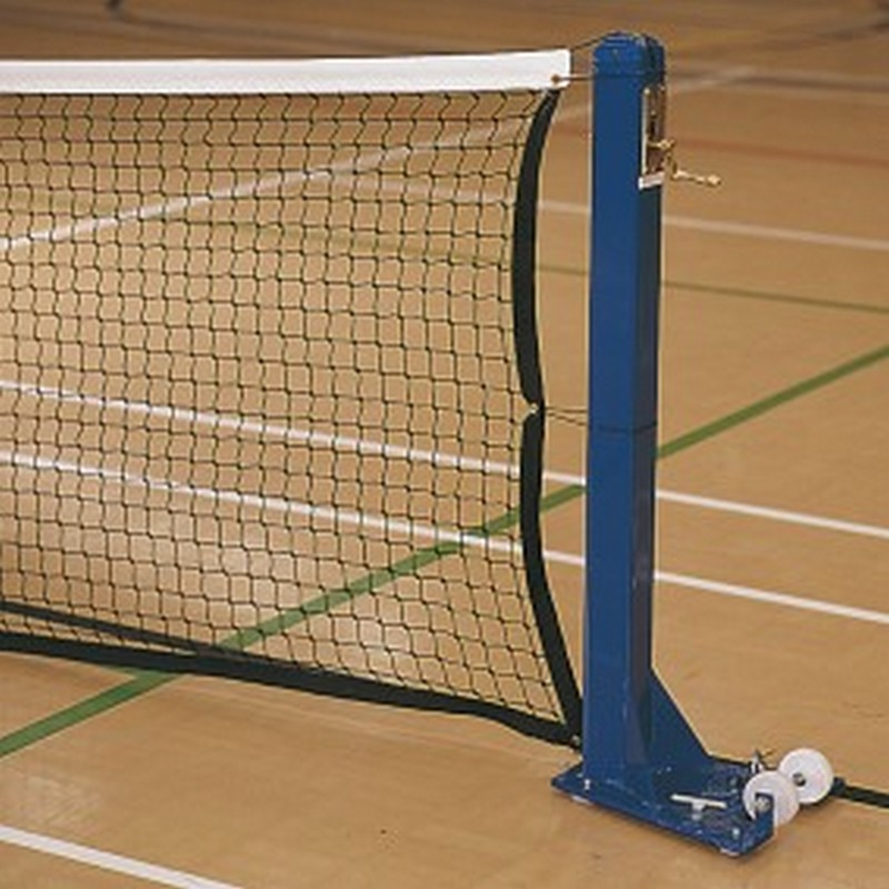 Купить сетку для тенниса. Теннисная сетка. Стойки для большого тенниса. Держатель для волейбольной сетки. Сетка для большого тенниса.